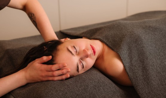 Masaż Hollywood Lifting w salonie kosmetologii i masażu od.NOVA Poznań - Piątkowo, Morasko, Suchy Las, Podolany