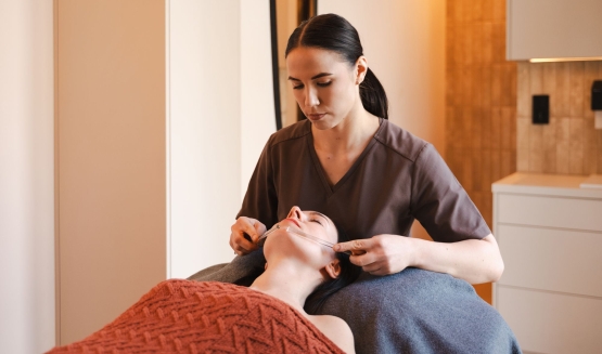 Rytuał dla skór dojrzałych w salonie kosmetologii i masażu od.NOVA Poznań - Piątkowo, Morasko, Suchy Las, Podolany